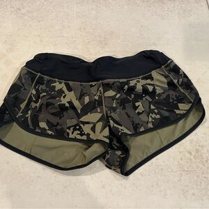 Lululemon Athletica Black and Green Camouflage Athletic Shorts